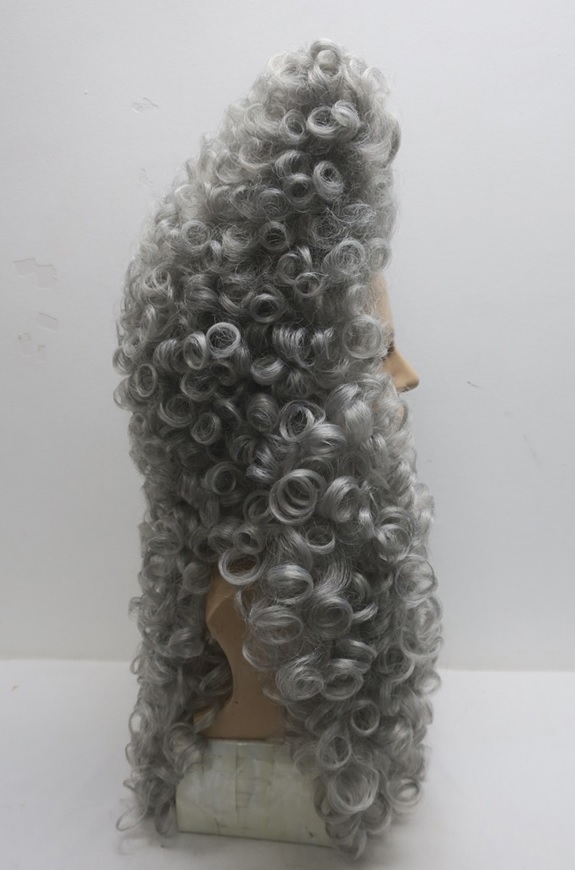 High allonge wig, mottled gray