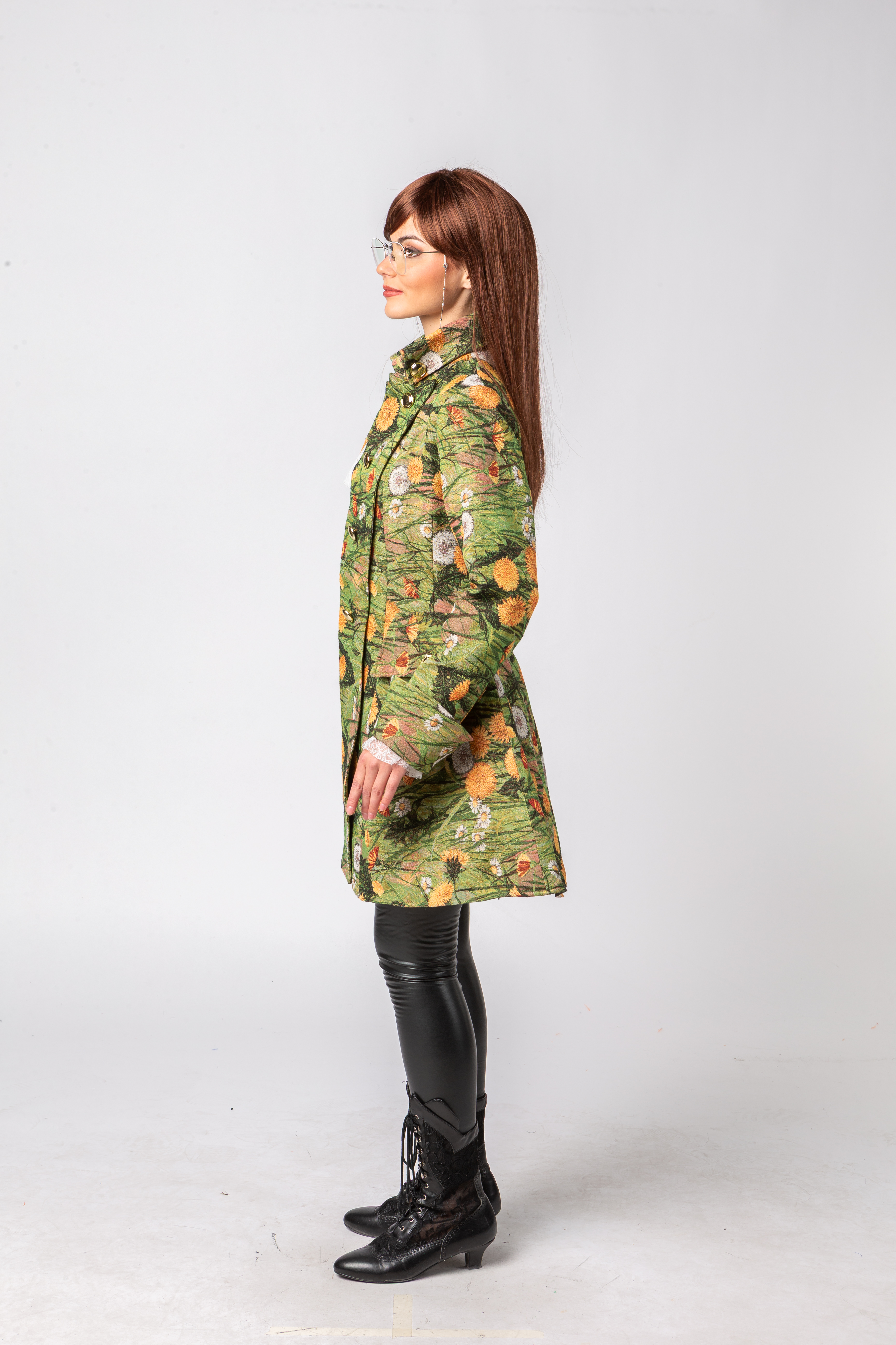 "Blooming" coat